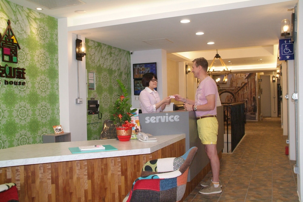 Jack House Hotel 5/36