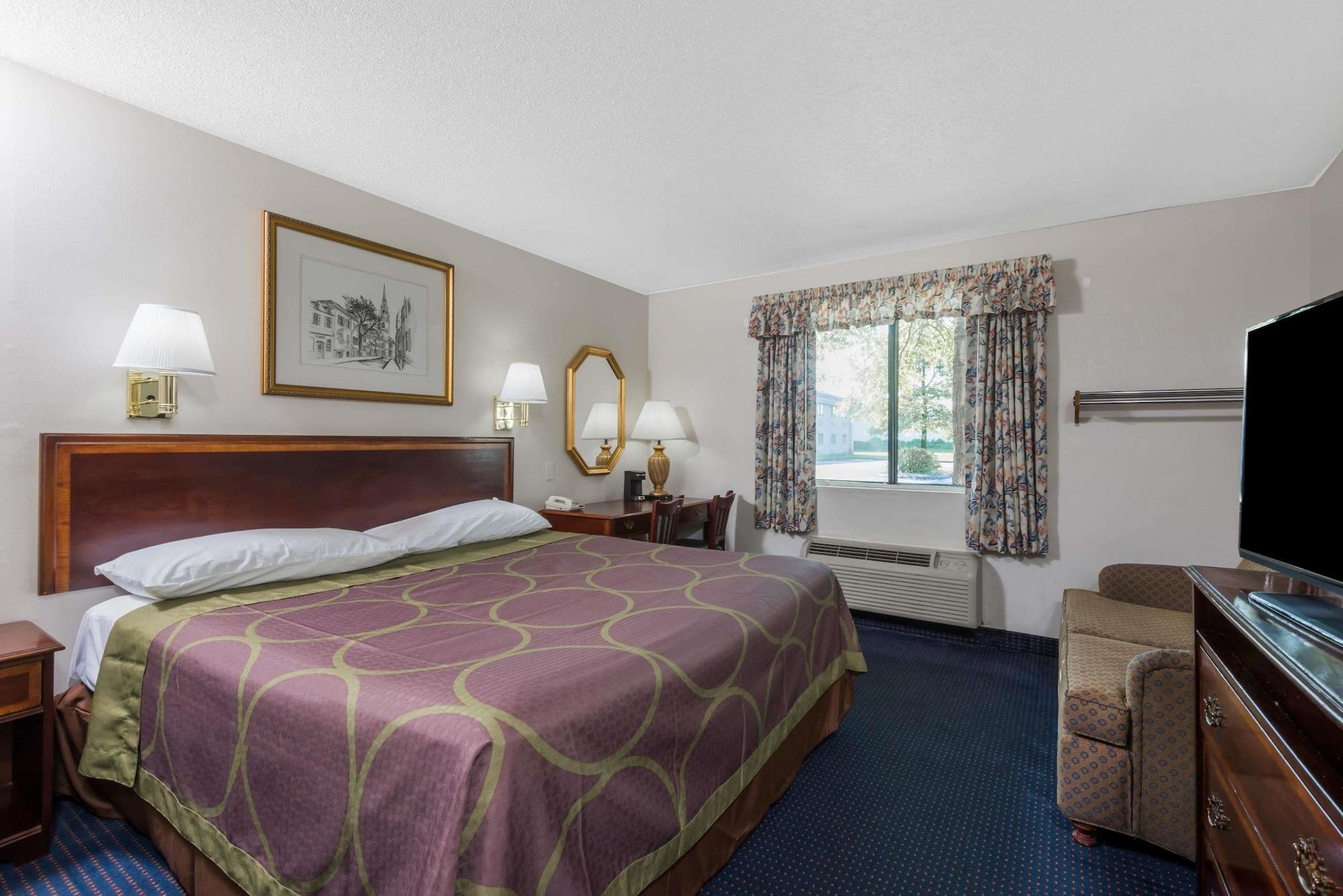 Studio, Suite, Multiple Beds