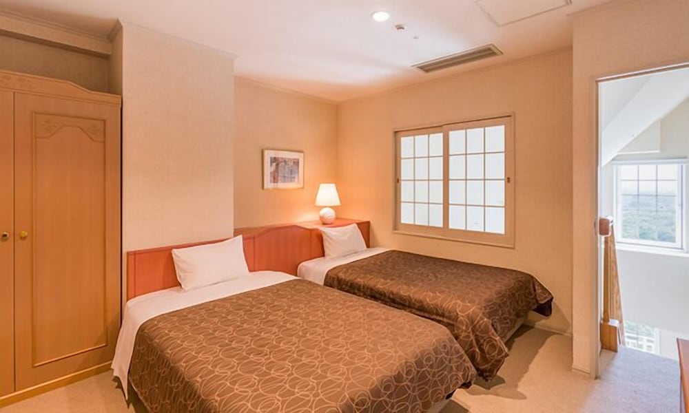 Maisonette, Twin Beds, 4 Futon Beds