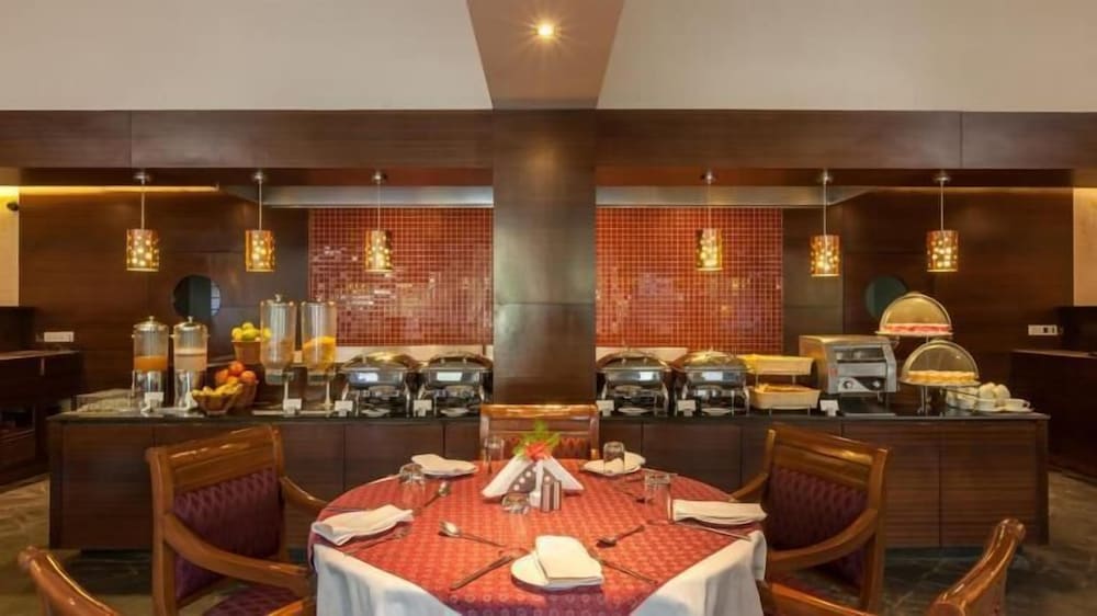 Hotel Hilltone 30/50