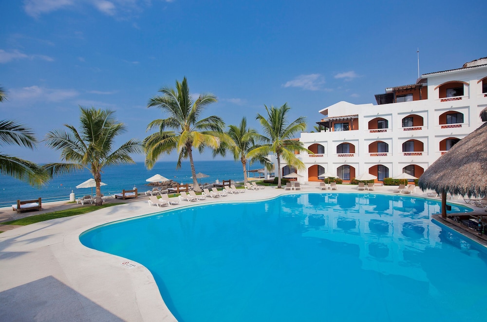 Plaza Pelicanos Club Beach Resort 48/50