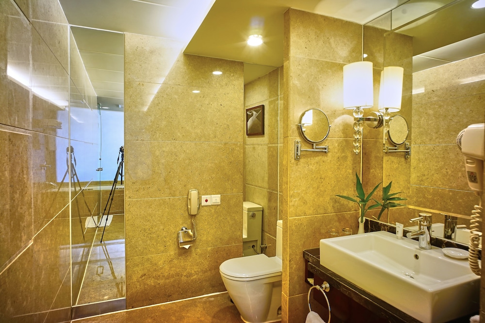Changsha Xiaoxiang Huatian Hotel 54/54