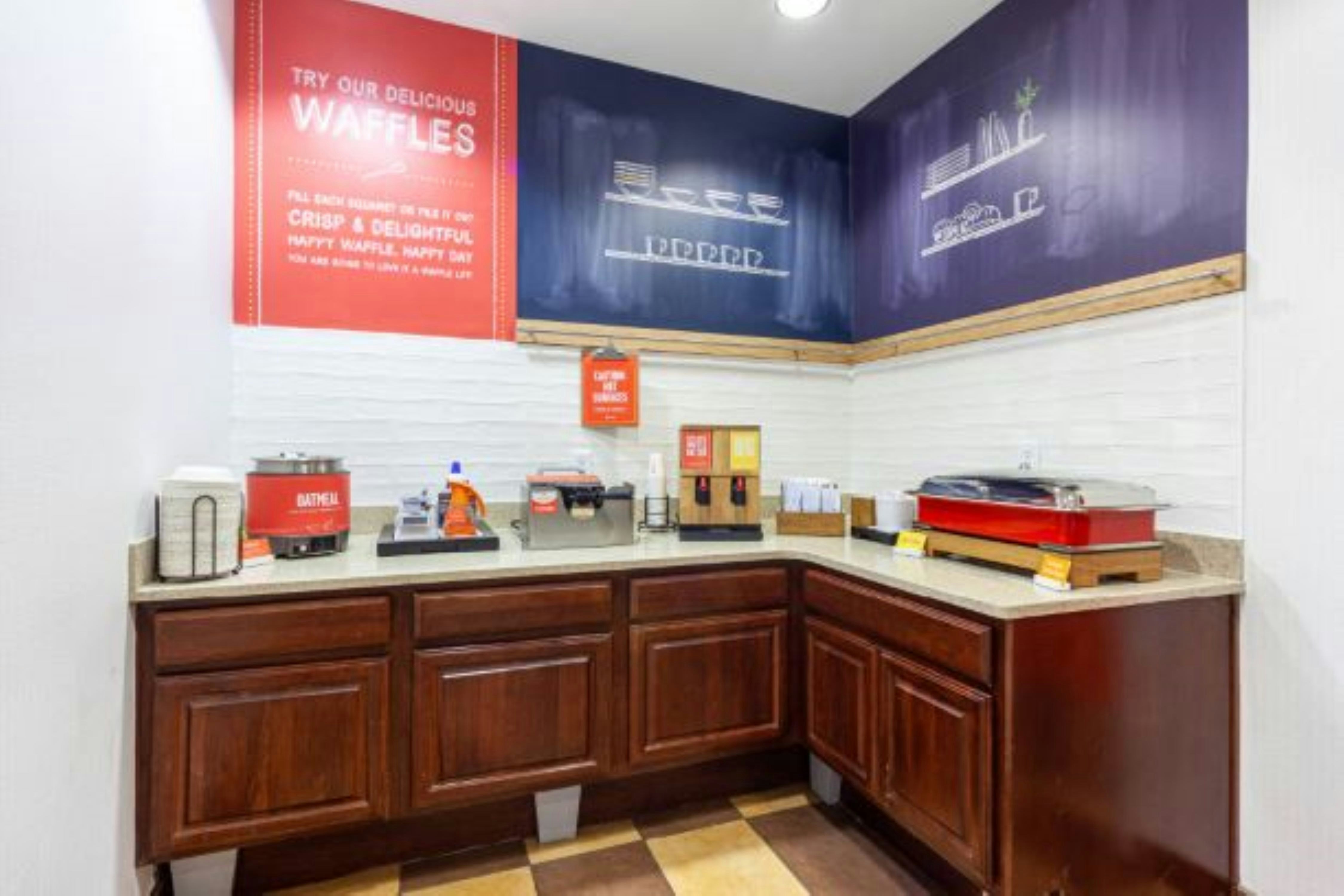 Hampton Inn Martinsburg South-Inwood 24/75