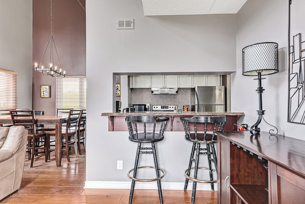 The Lodges At Blue Mountain Mountain Walk Condos 44/50
