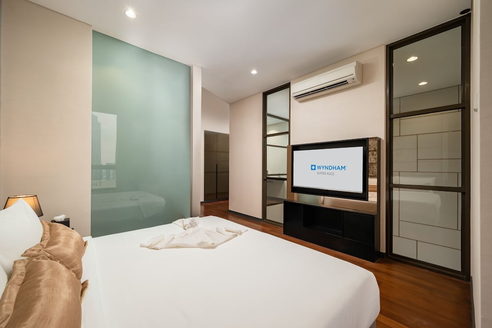 Wyndham Suites KLCC 9/47