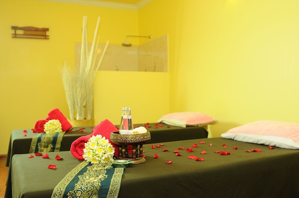CITY ANGKOR HOTEL 62/67