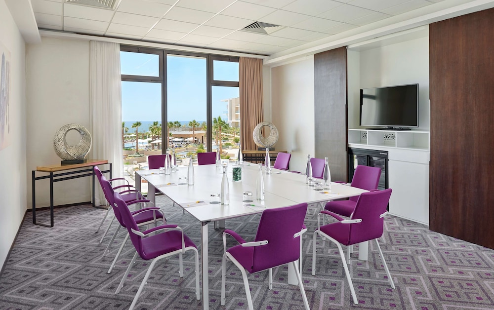 Hyatt Place Taghazout Bay 75/84