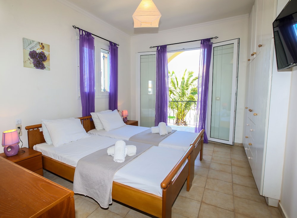 Corfu Sea Palm Residence 25/50