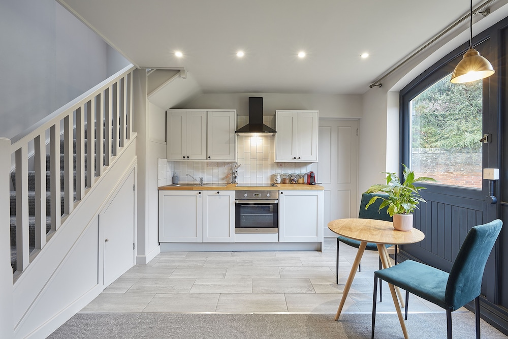 The Georgian Townhouse 45/69