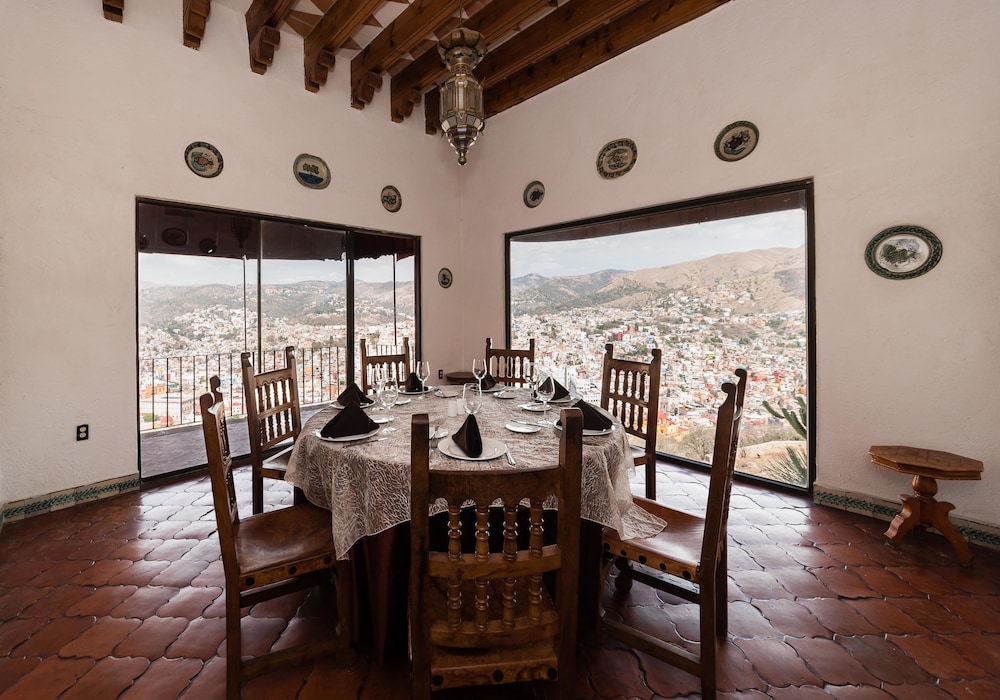 Mision Grand Casa Colorada 32/50