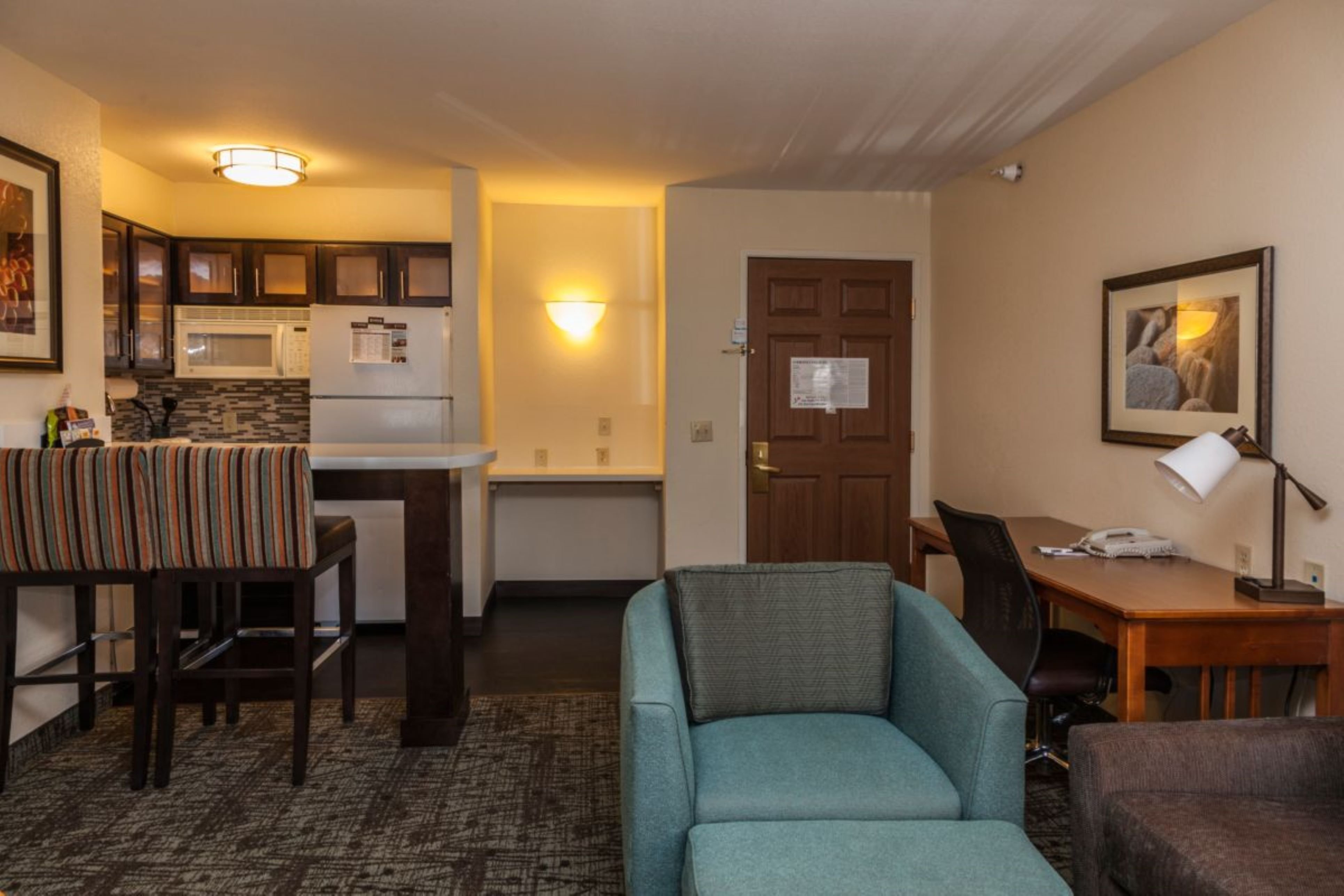 Staybridge Suites Co Springs Air Force Academy 37/60