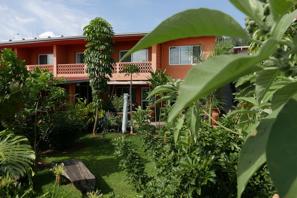 5 Swiss Hotel 23/33