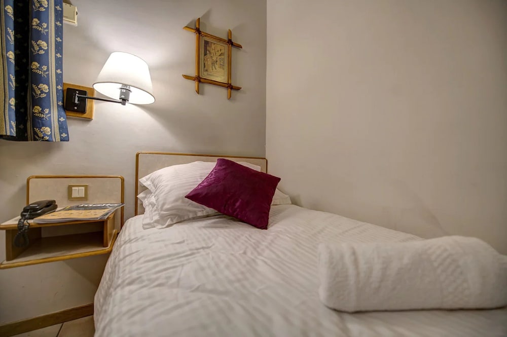 Sliema Chalet Hotel photo3