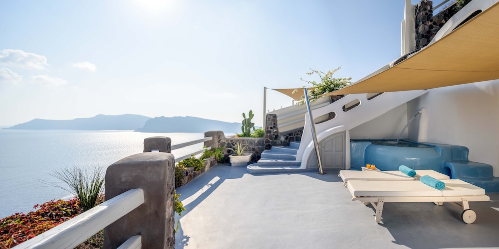 Thirea Suites and Studios - Adults Only 25/50