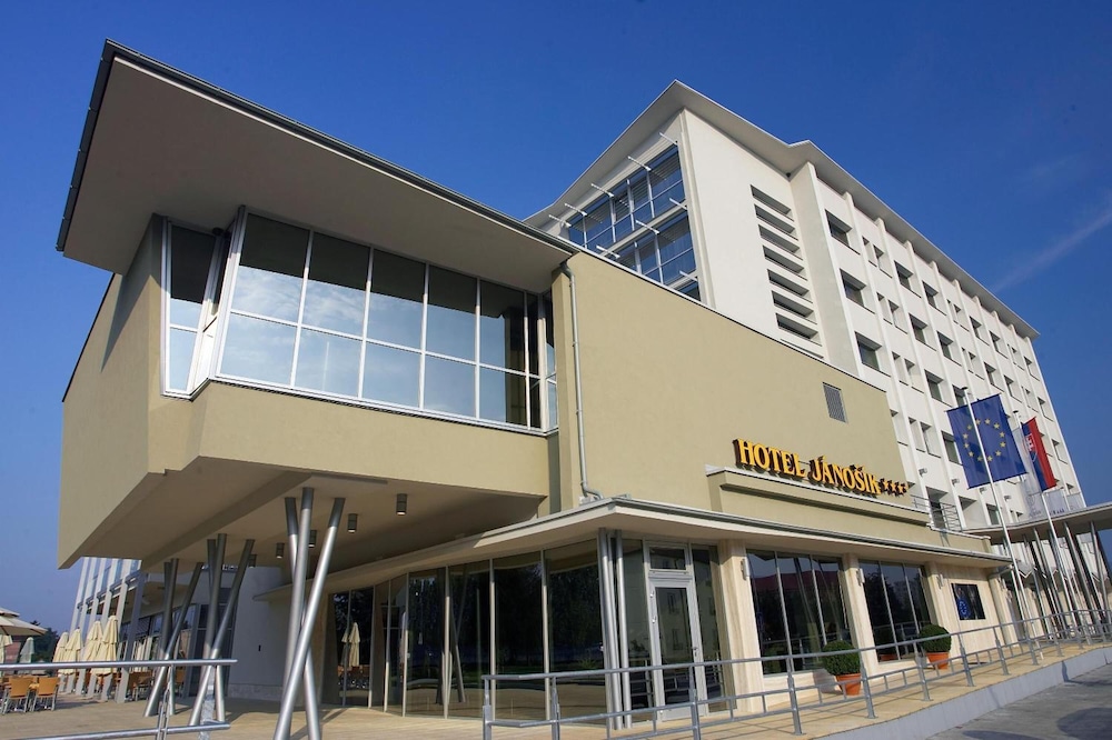 Hotel Janosik 1/34