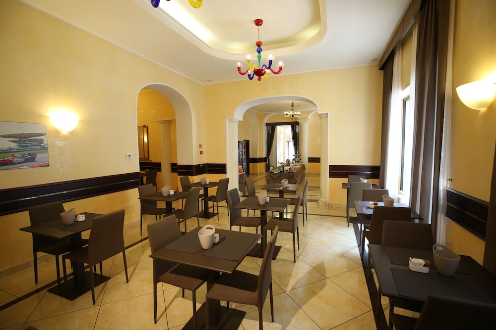 Mokinba Hotel Baviera 49/72
