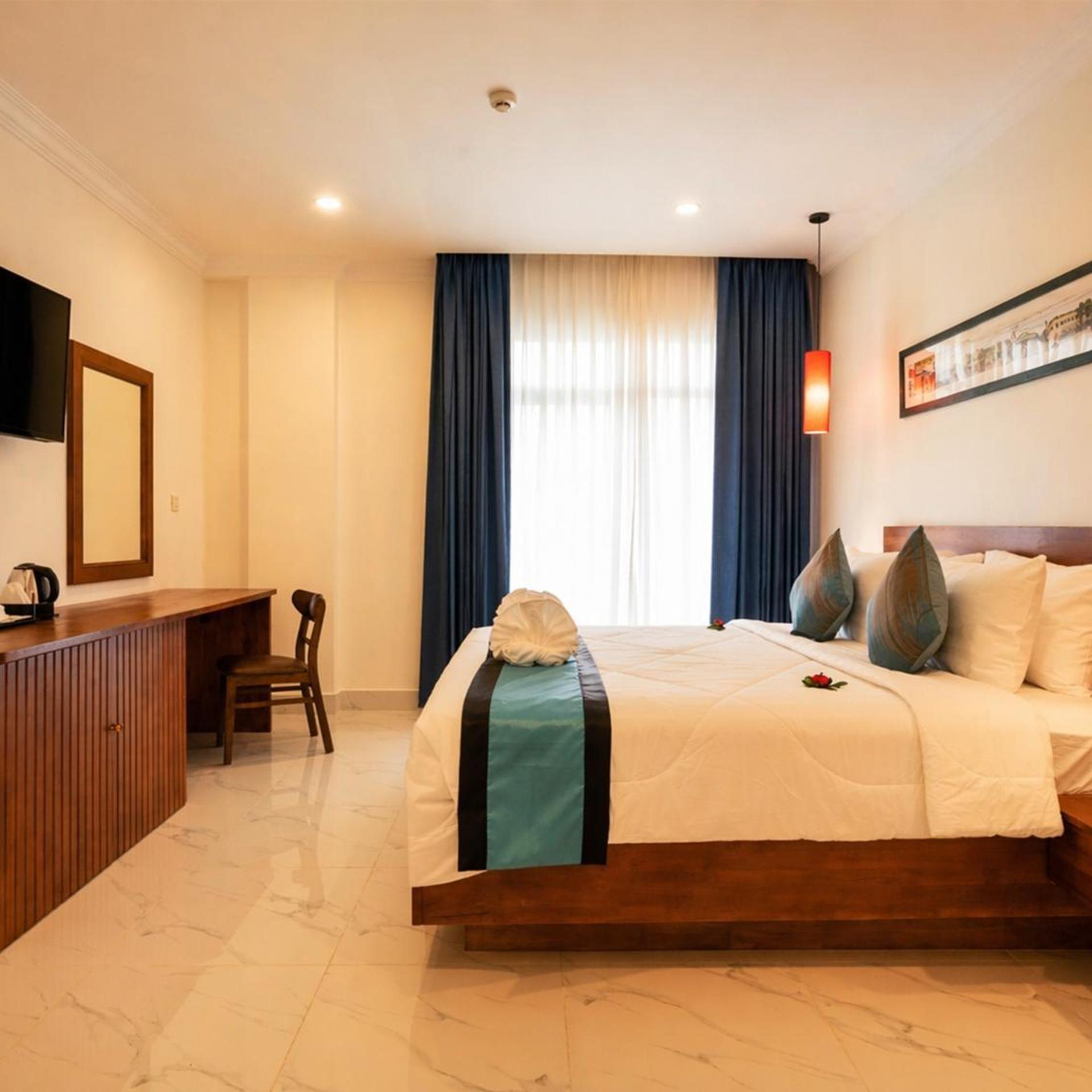 غرفة ديلوكس بسرير مزدوج بإطلالة على المسبح، Le Kree Downtown Hotel 9/10