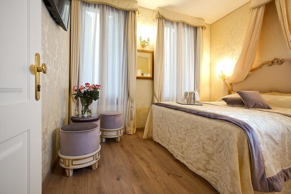 Residenza Goldoni 10/35