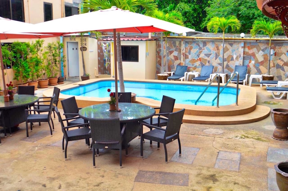Phratamnak Inn - Hostel 65/77
