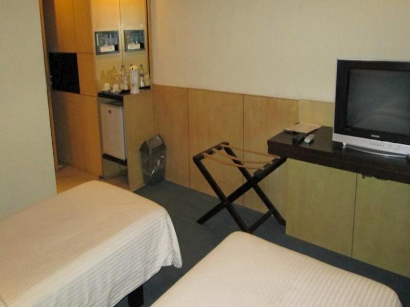 Grand Mahkota Hotel Pontianak 28/29