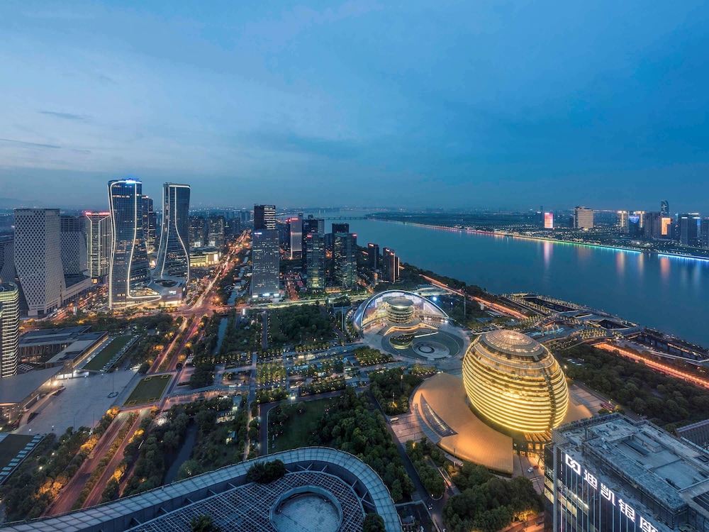 Mercure Hangzhou Qianjiang 44/67