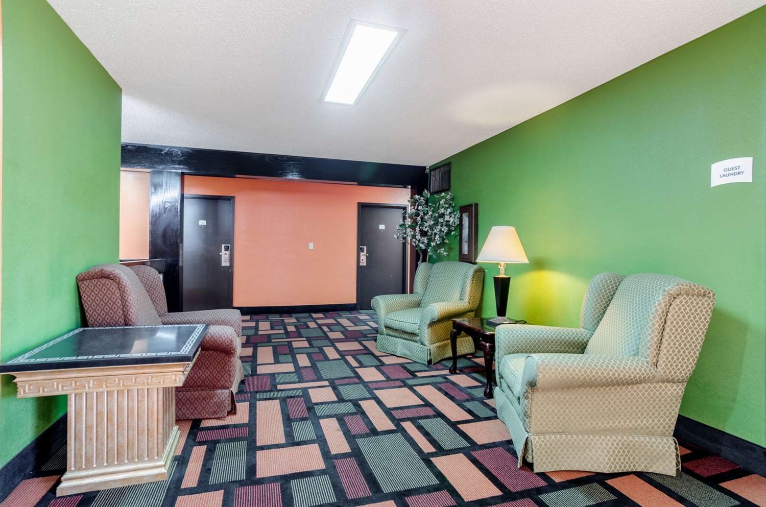 lounge