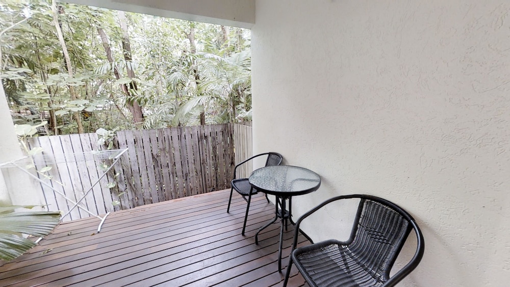 Silkari The Pavilions Port Douglas 53/65