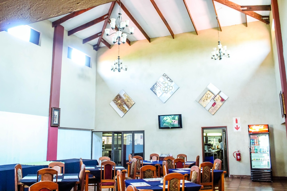 Zororo Lodge 16/29