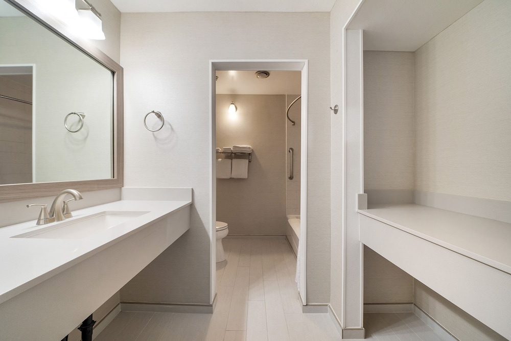 Casablanca Inn 25/71