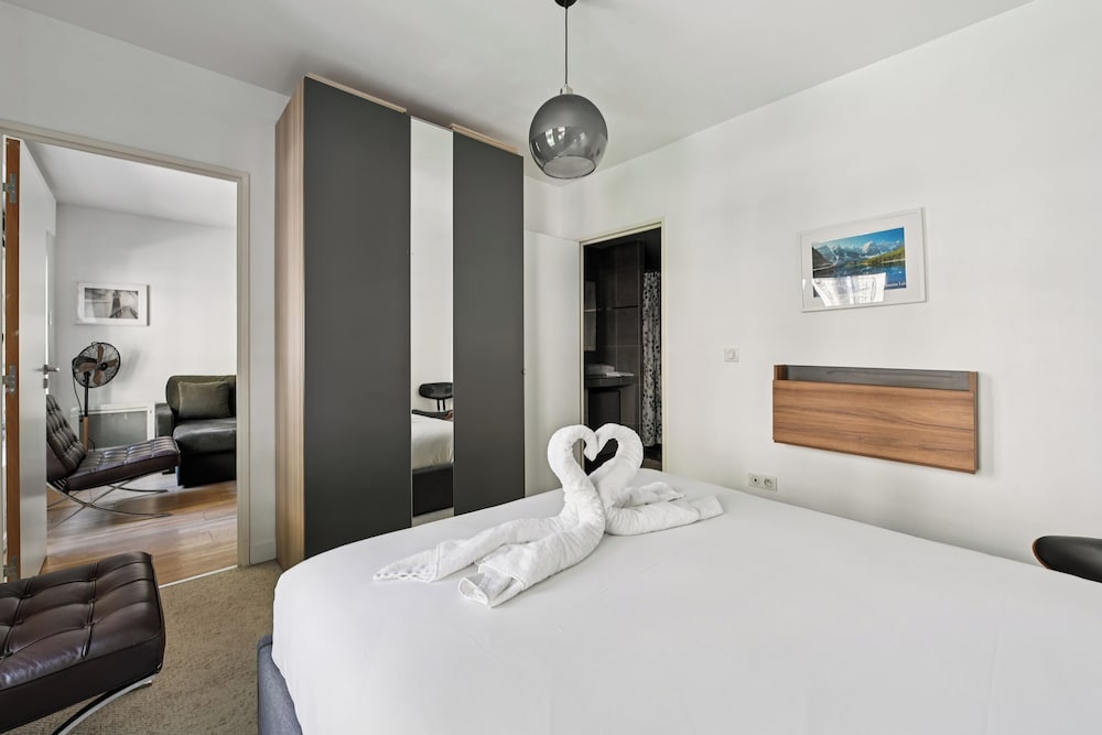 City, Apartment, Double Bed, City Street View, Sofa، RESIDENCE AURMAT 3/4