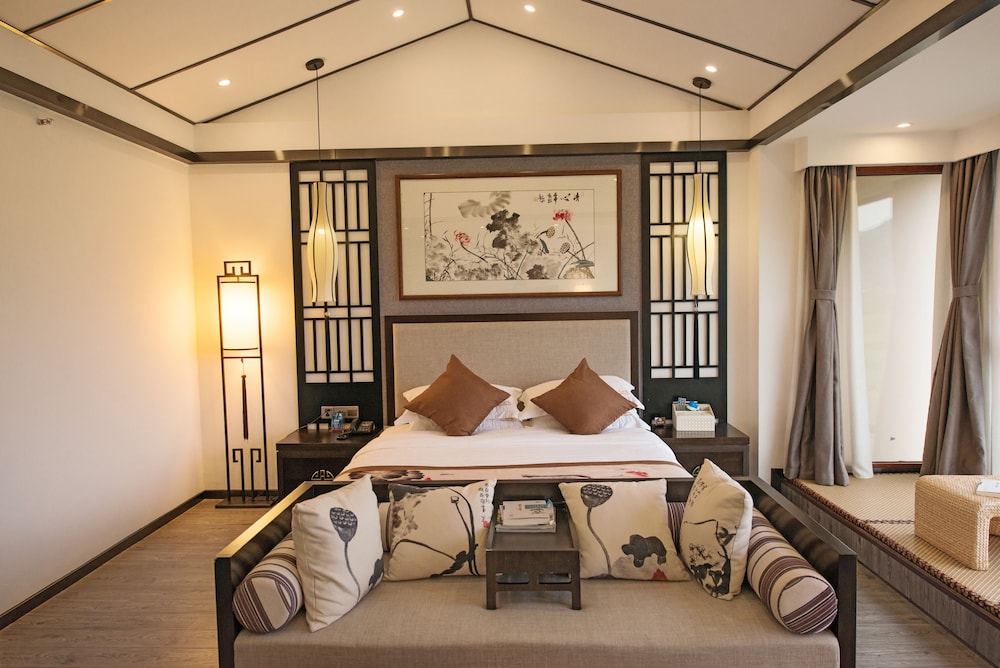 Peach Blossom River Resort 14/50