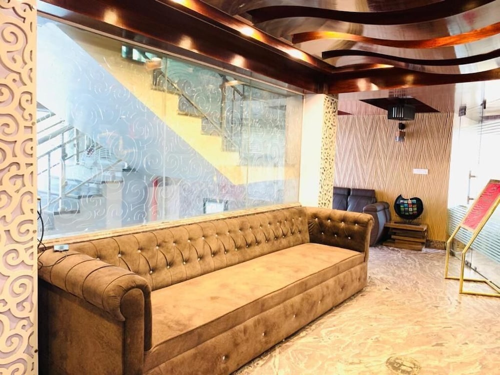 Zambala Retreat & Spa, Darjeeling By Anant Groups of Hotels 30/50
