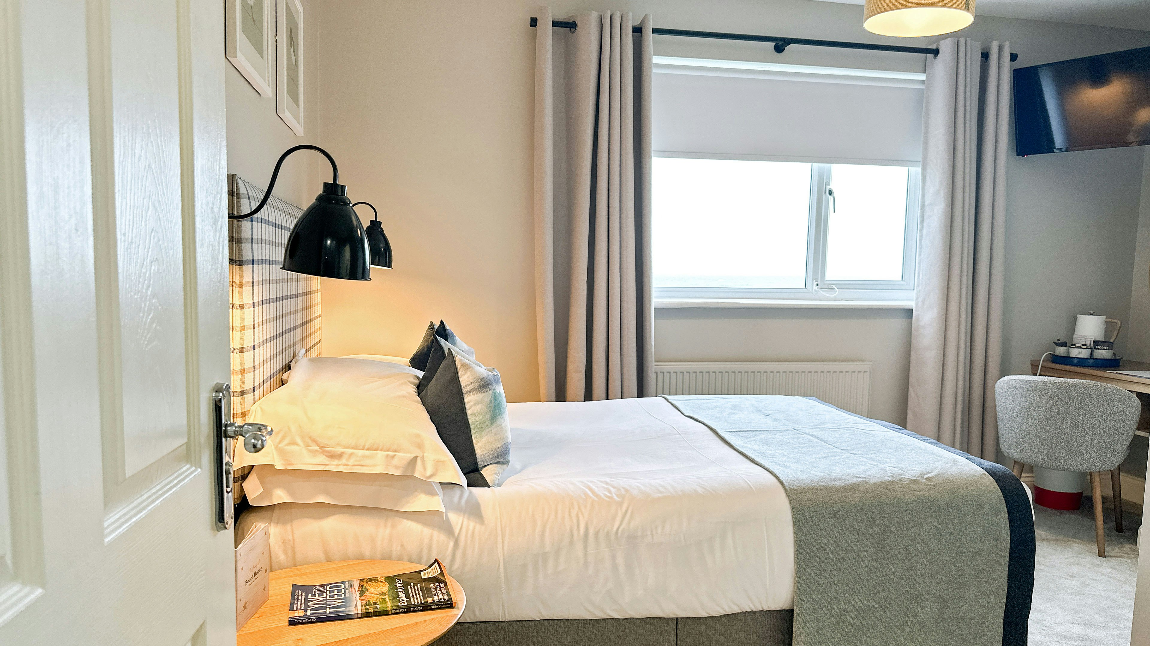CBH Beach House Hotel 18/34