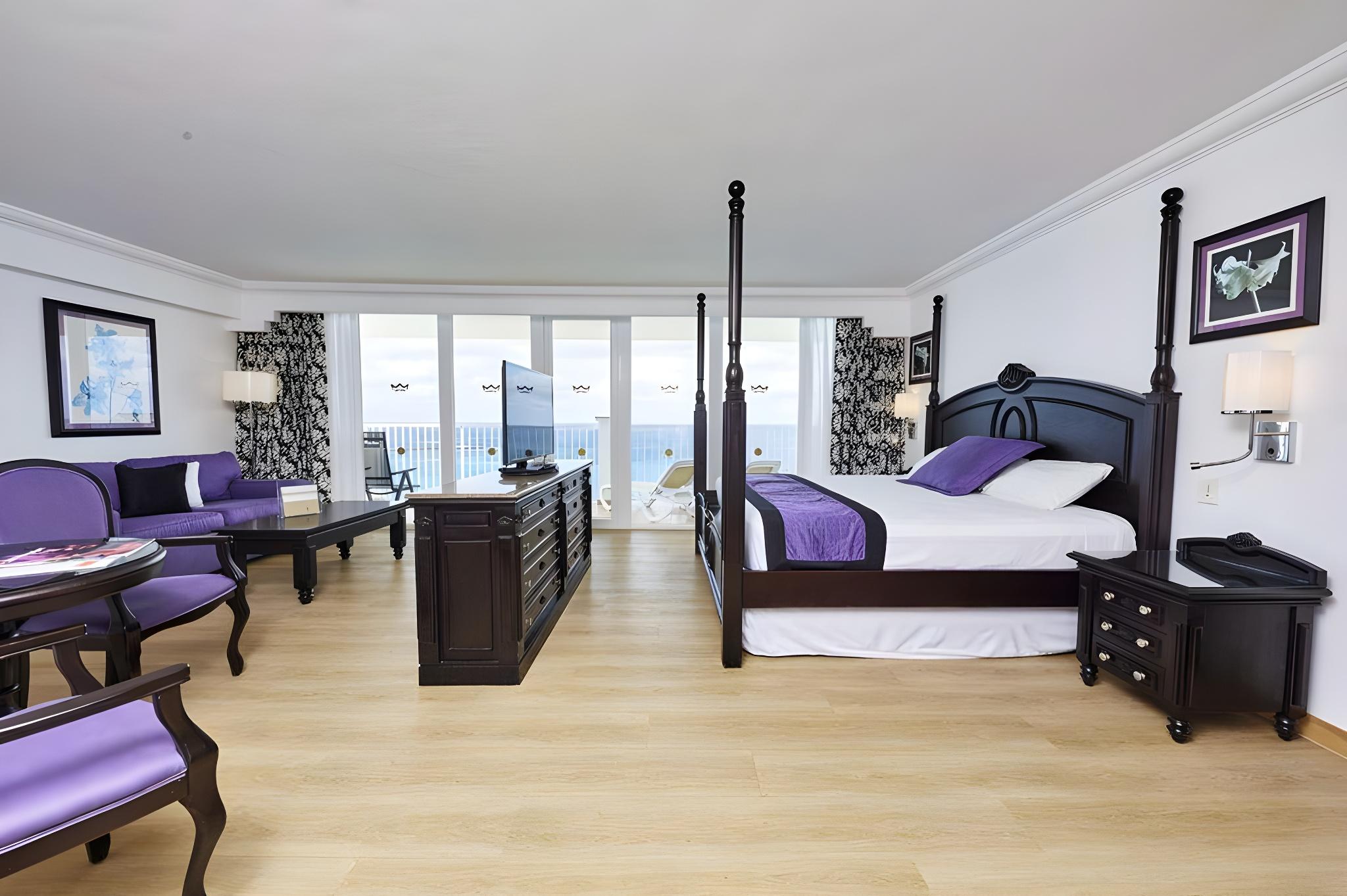 Suite, Ocean front
