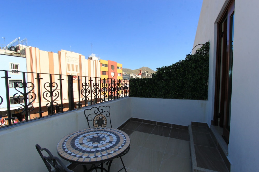 Hotel Santa Rita 3/32