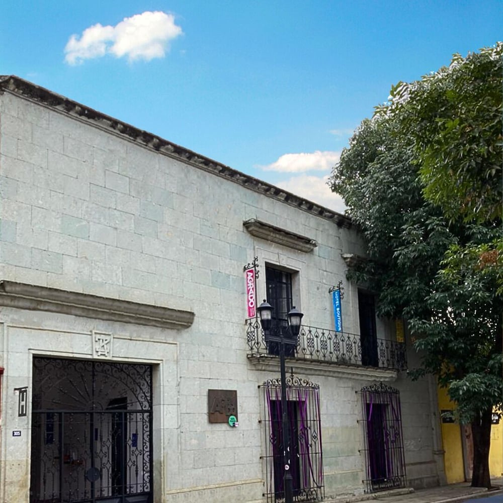 Agrado Guest House 1/56