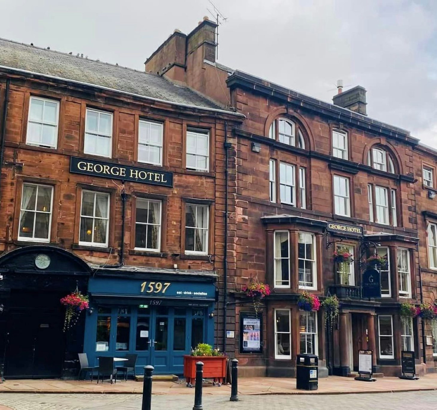The George Hotel 4/50