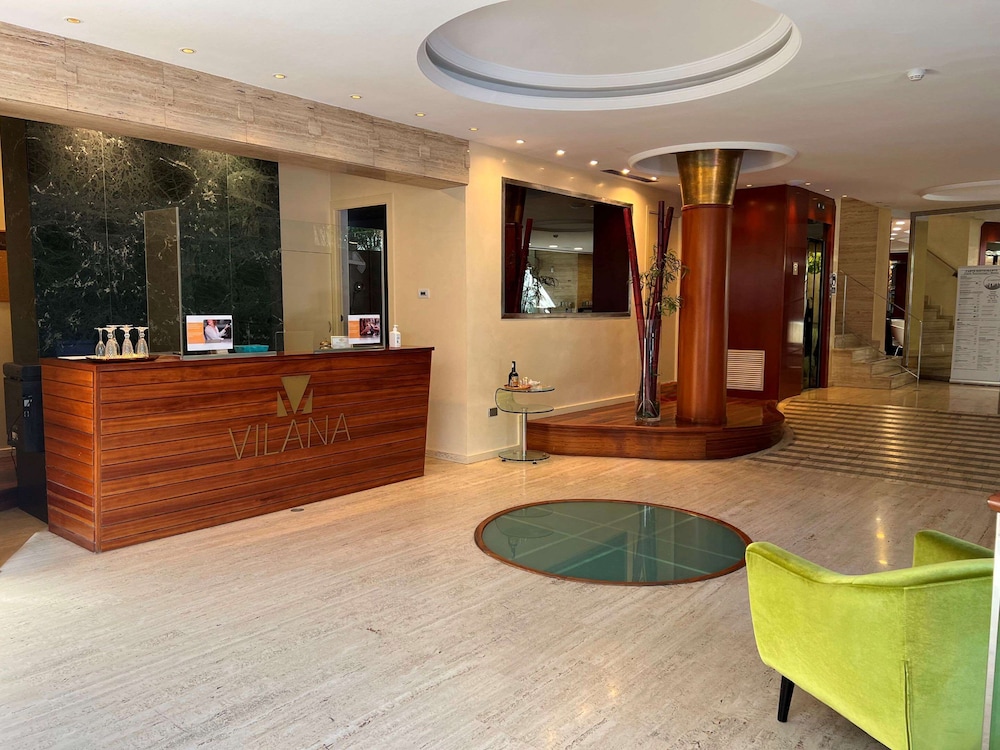 Vilana Hotel 8/70