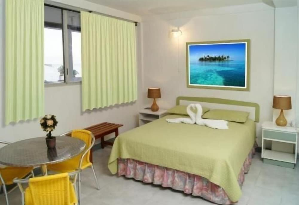 Hotel Verde Mar 12/34