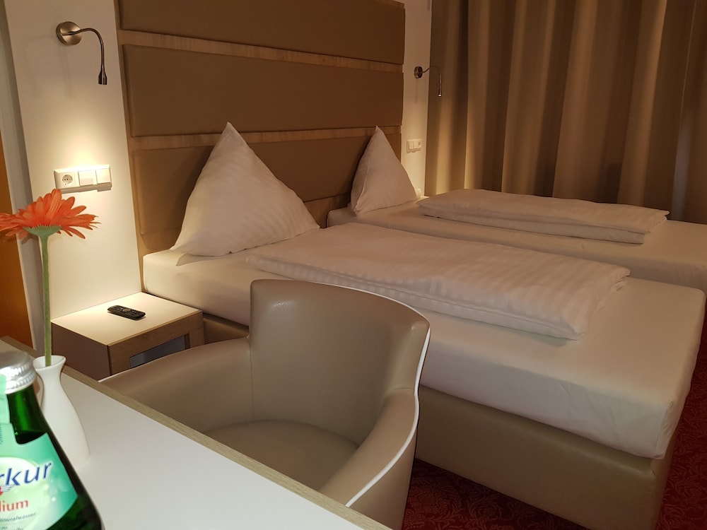 Confour Hotel 18/50