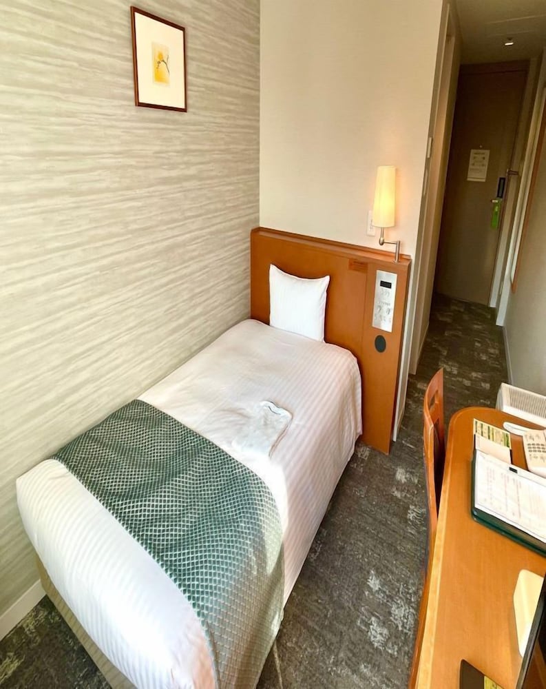 Toshi Center Hotel 30/65