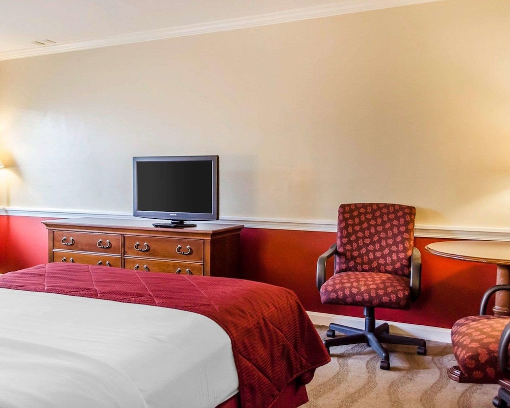 Clarion Inn Strasburg - Lancaster 49/51