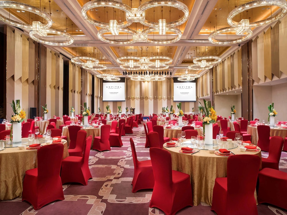 Sofitel Lianyungang Suning 55/71