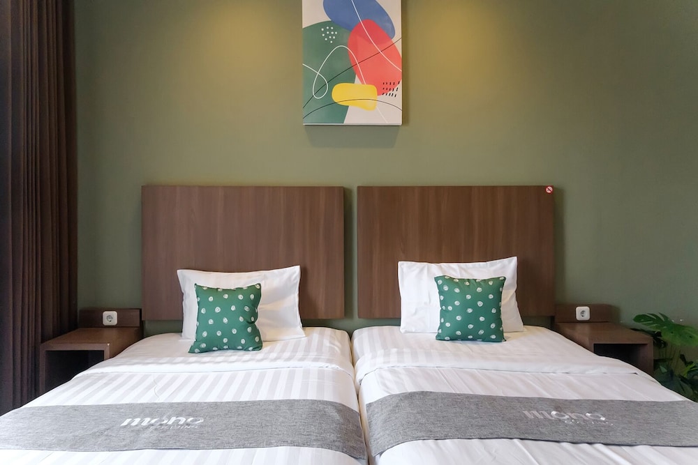 Mono Coliving Ngagel, Surabaya 11/28