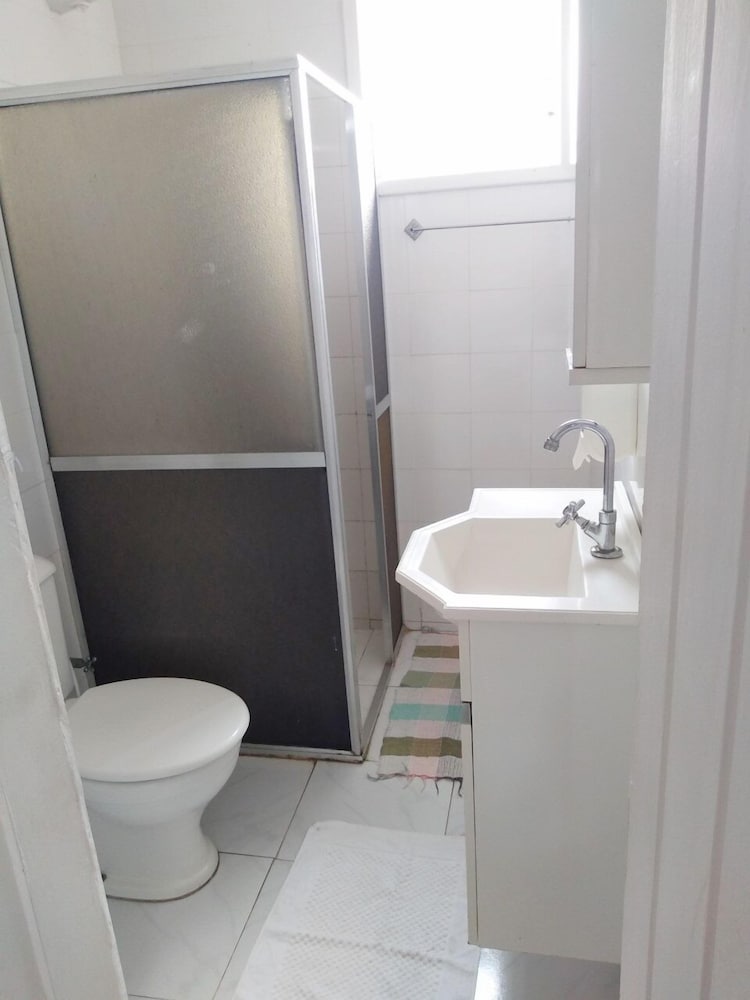Nascimento Suites 48/50