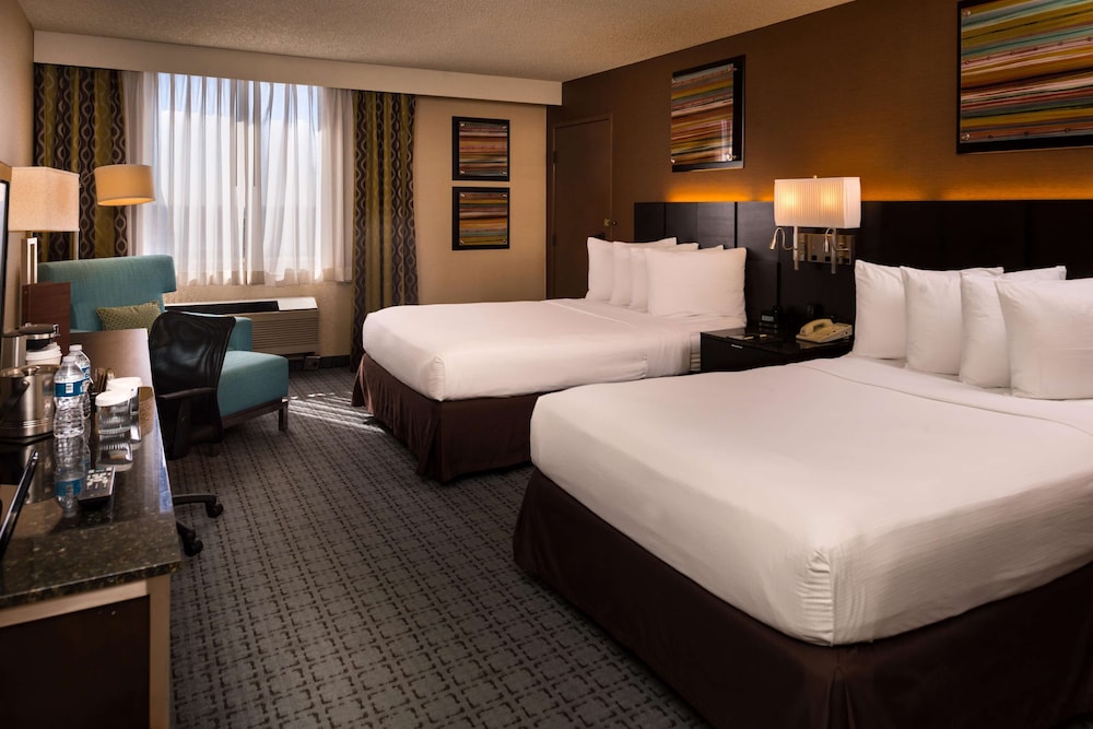 Doubletree By Hilton Whittier Los Angeles 33/79