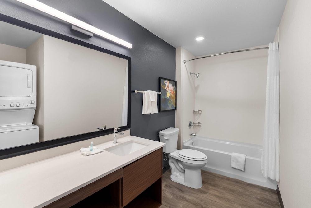 Everhome Suites Bastrop 46/49