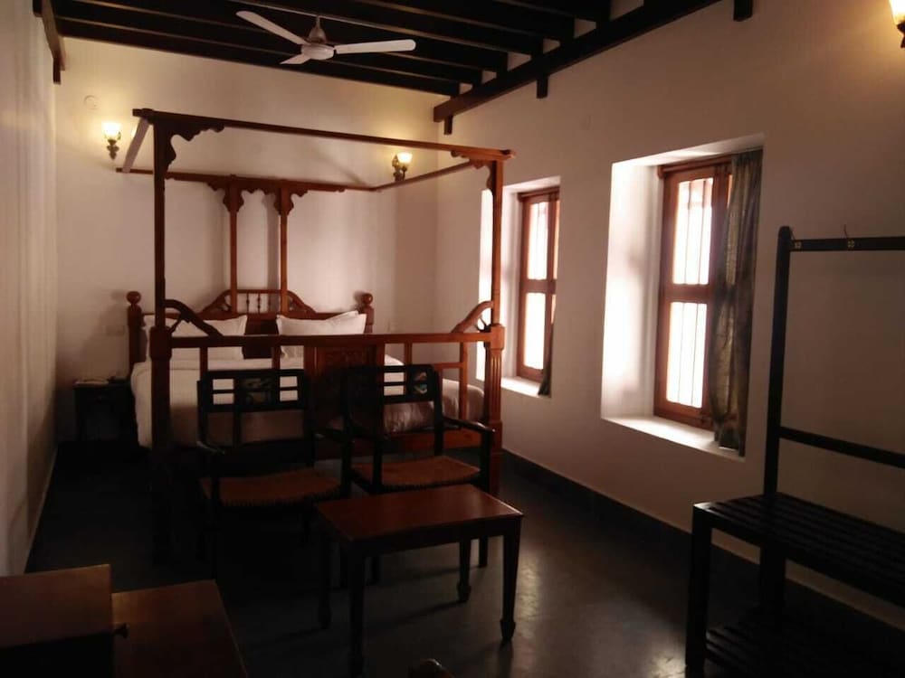 Fabhotel Esparan Heritage Pondicherry 16/26