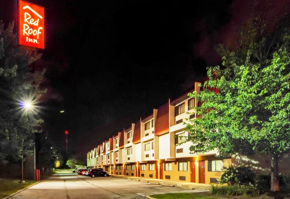 Red Roof Inn Cleveland Airport-Middleburg Heights 1/21