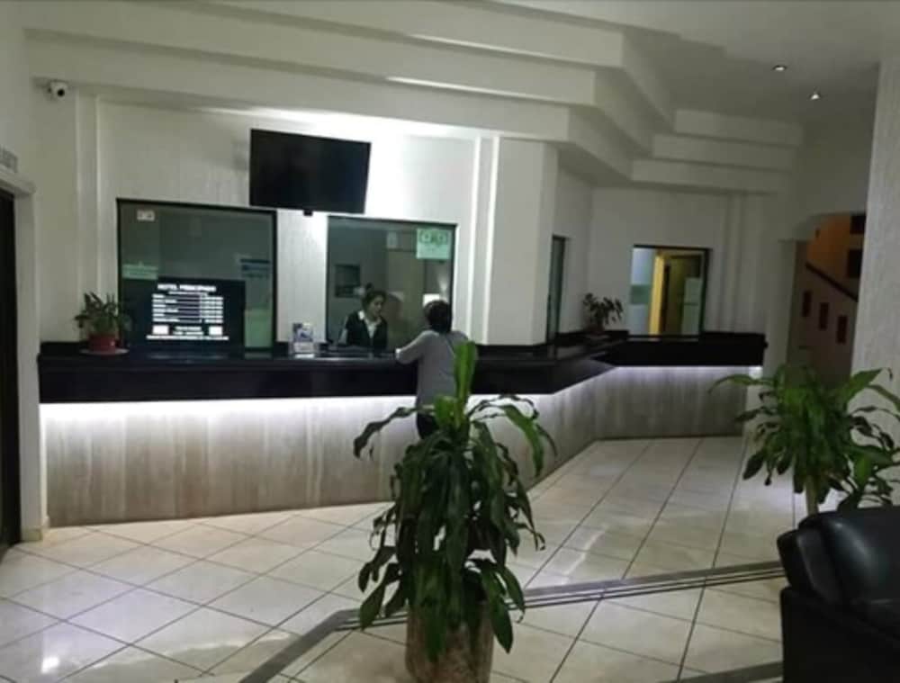 Hotel Principado Tijuana Aeropuerto 5/44